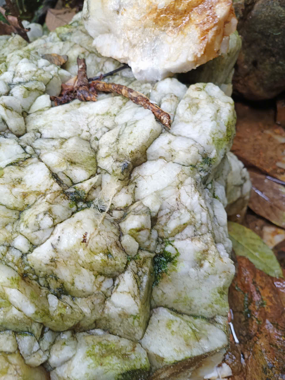 5N ultra-pure quartz